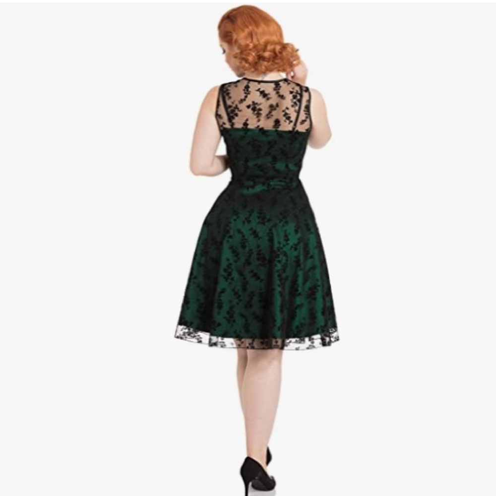 ❌SOLD❌Voodoo Vixen Emerald Dress - Picture 2 of 14